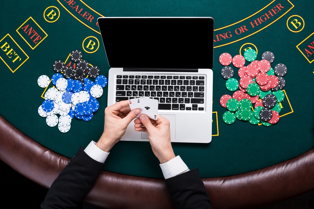 Spil på online poker sider